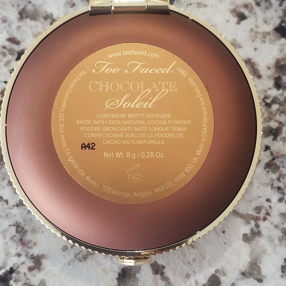TooFaced Chocolate Soleil Matte Bronzer NEW **Scented - Picture 3 of 6